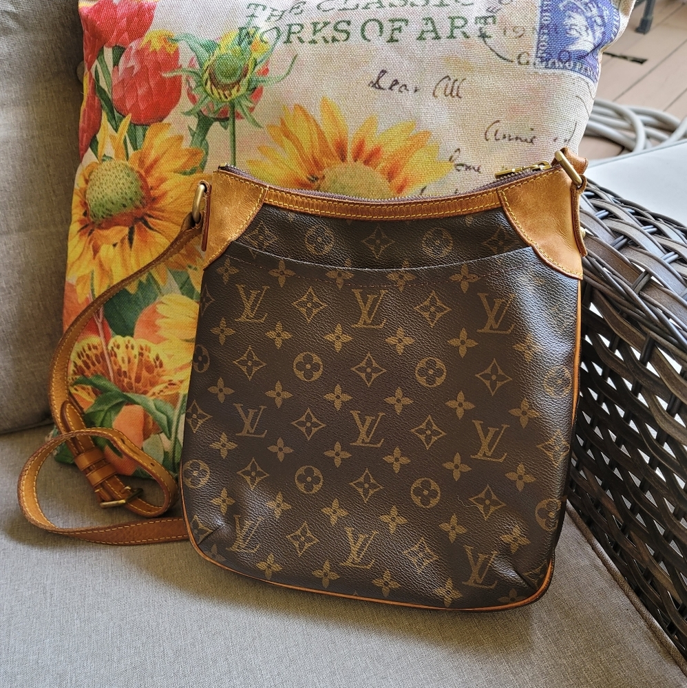 Louis Vuitton Odeon PM